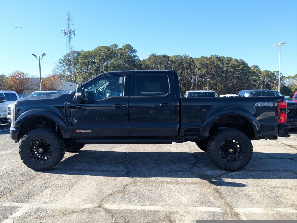 2026 Ford F-250 Super Duty Black Widow