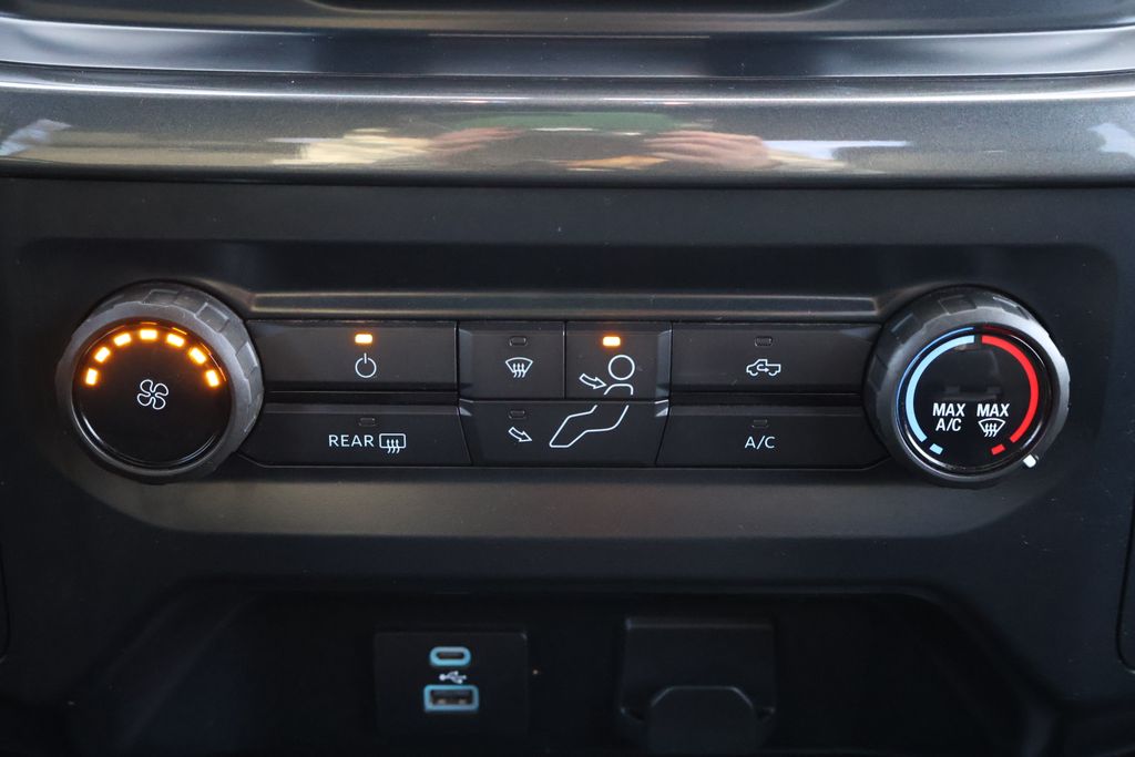 Thumbnail: 2022 Ford F-150 - 20