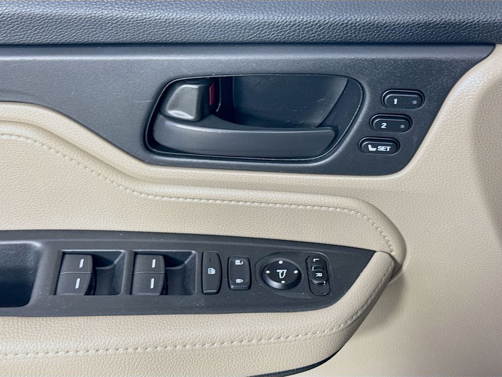 Used Car 2018 Honda Odyssey  Ex-l For Sale Under $25,000 In Austin, Texas