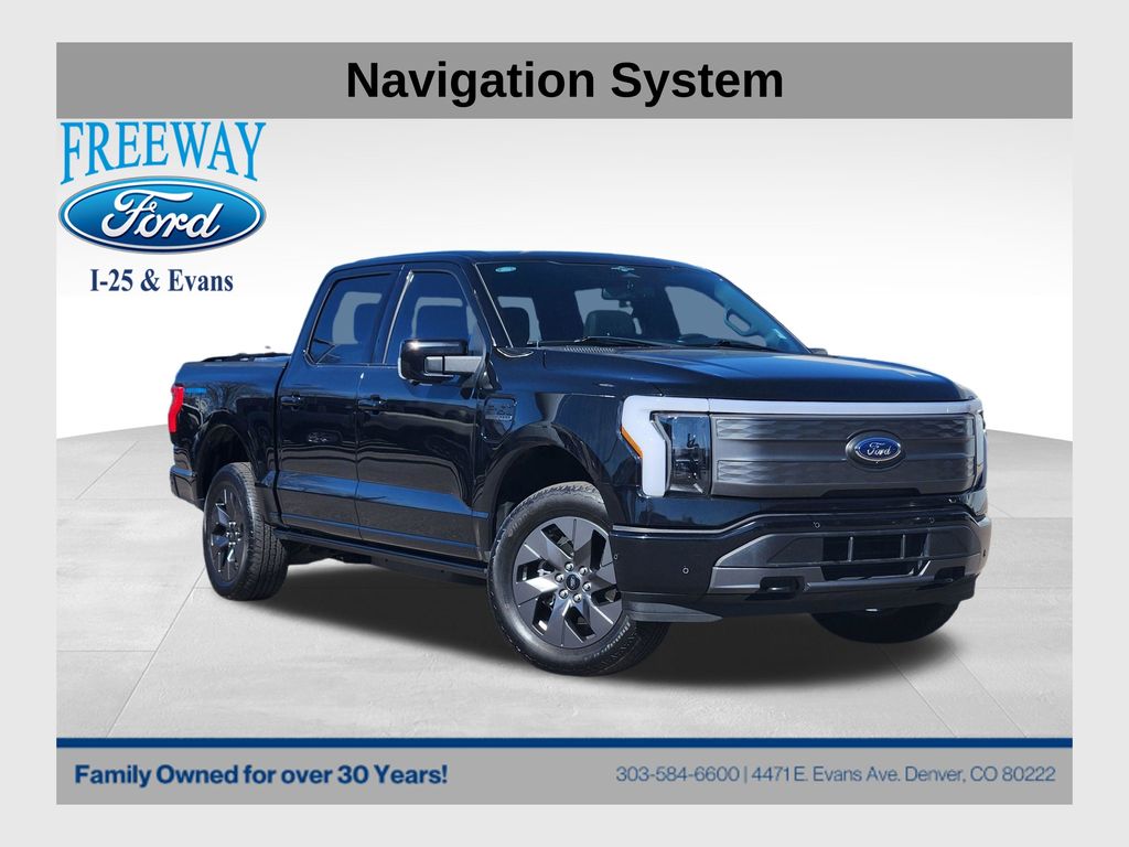 2023 Ford F-150 Lightning Lariat SuperCrew AWD