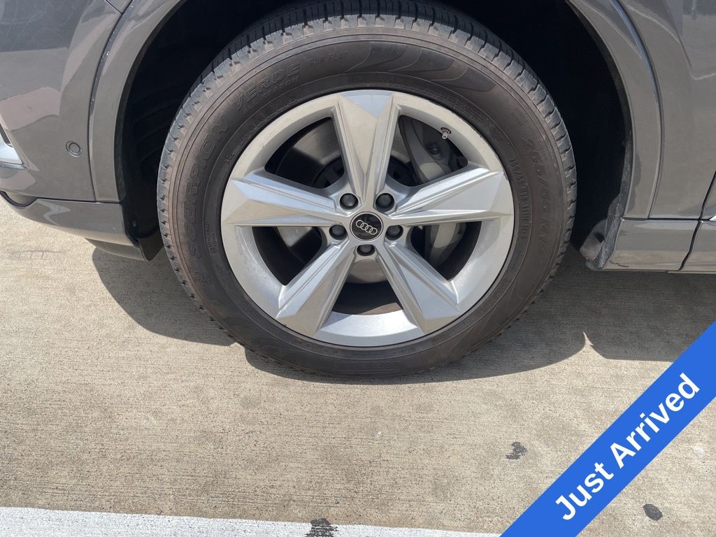 2024 Audi Q7 45 Premium Plus Gray at DeMontrond Auto Country
