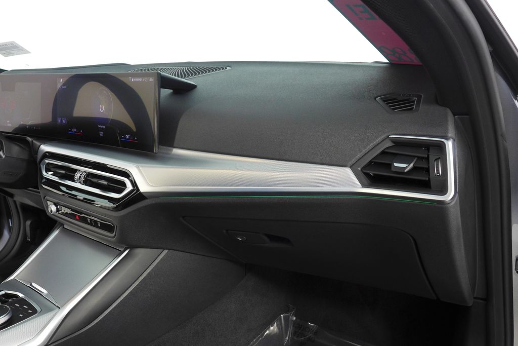 Thumbnail: 2024 BMW 4 Series - 14