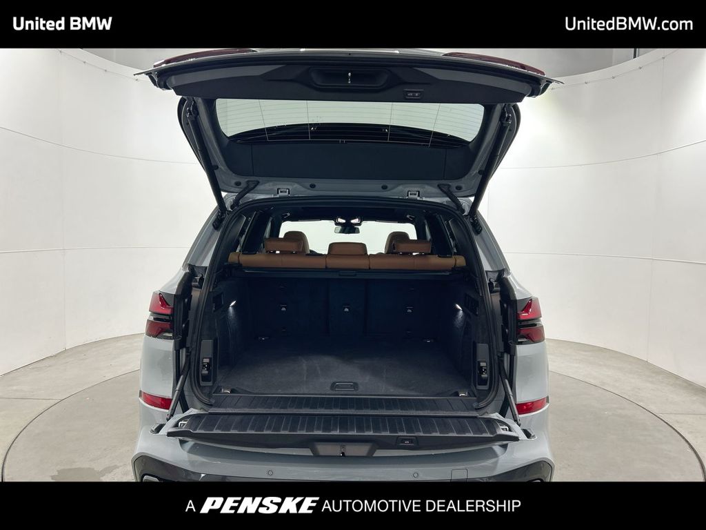 Thumbnail: 2026 BMW X5 - 22