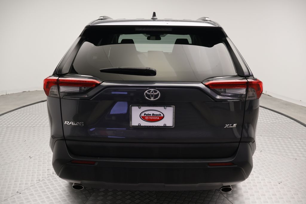Thumbnail: 2024 Toyota RAV4 - 10