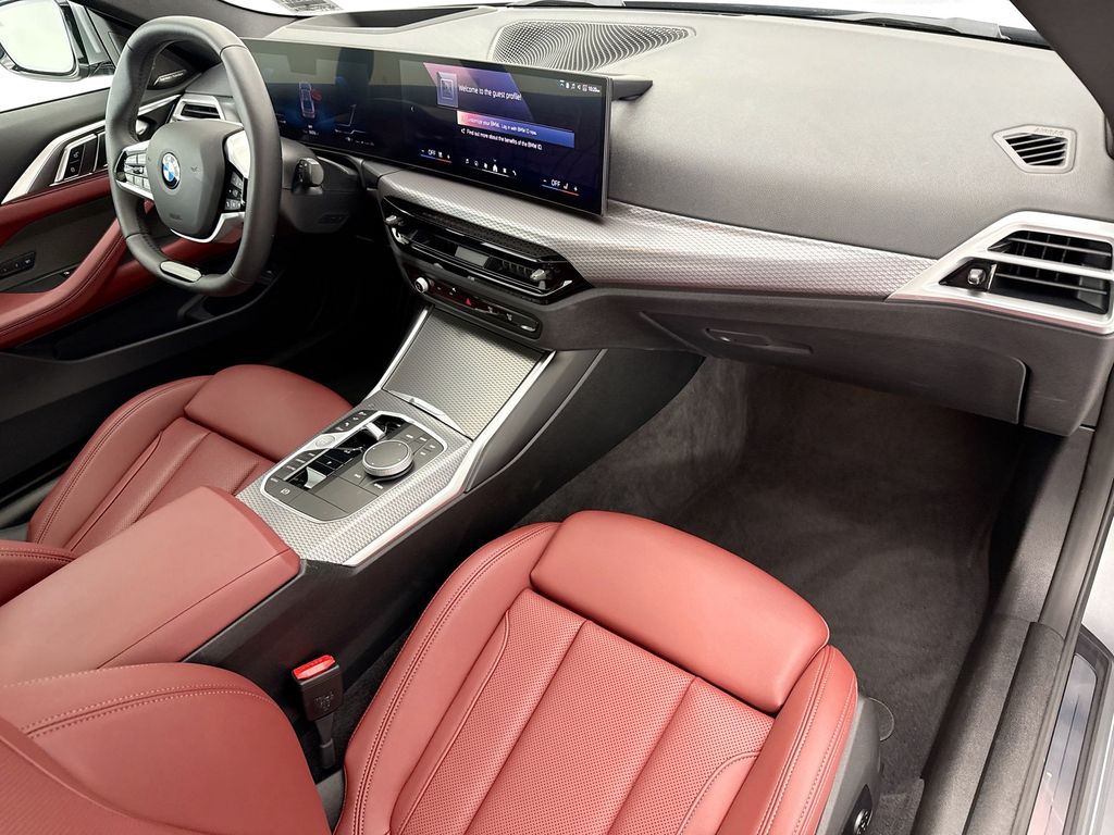 Thumbnail: 2026 BMW 4 Series - 16