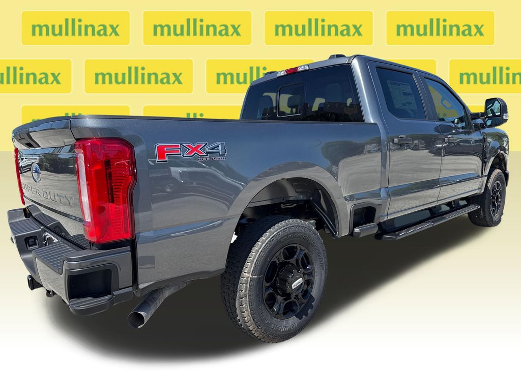 New 2026 Gray Ford XL image 14