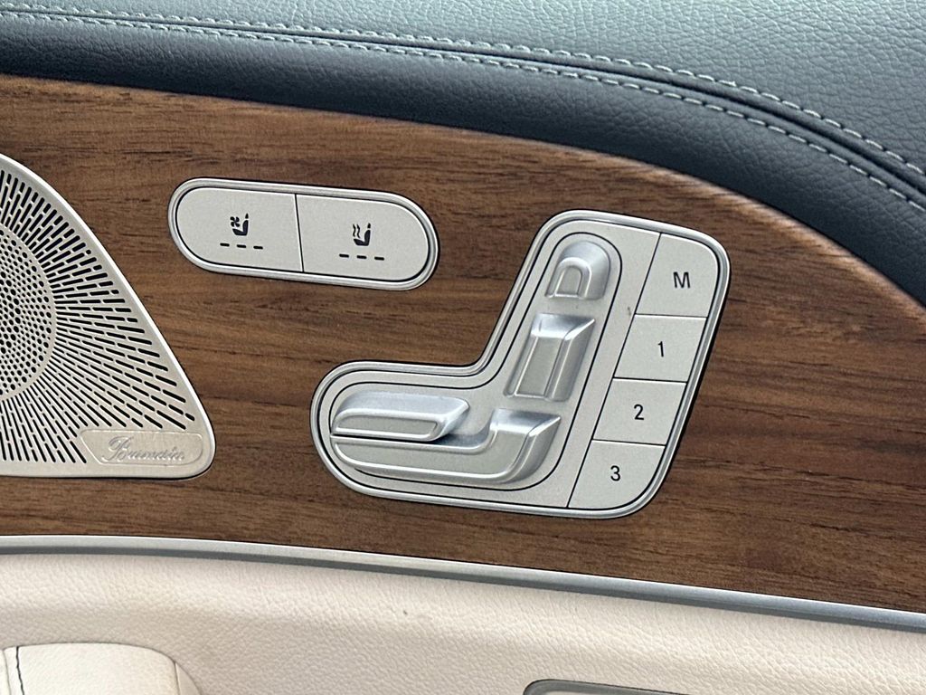 Thumbnail: 2022 Mercedes-Benz GLS - 20