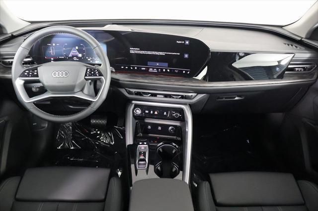 Thumbnail: 2025 Audi Q5 - 4