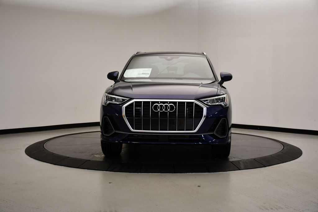 Thumbnail: 2025 Audi Q3 - 8