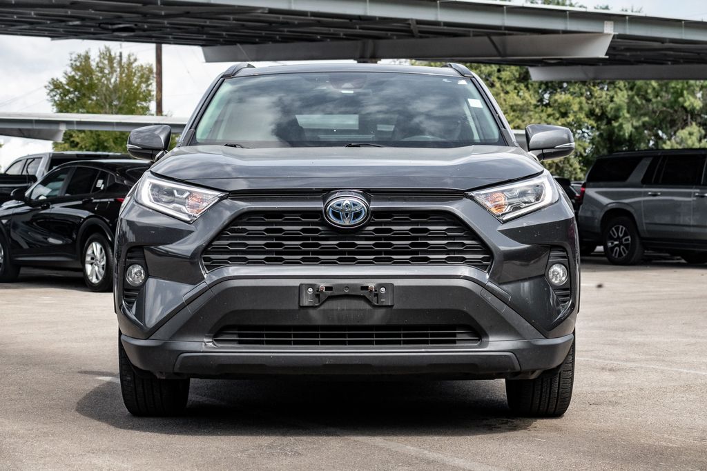 2021 Toyota RAV4 Hybrid XLE Premium 10