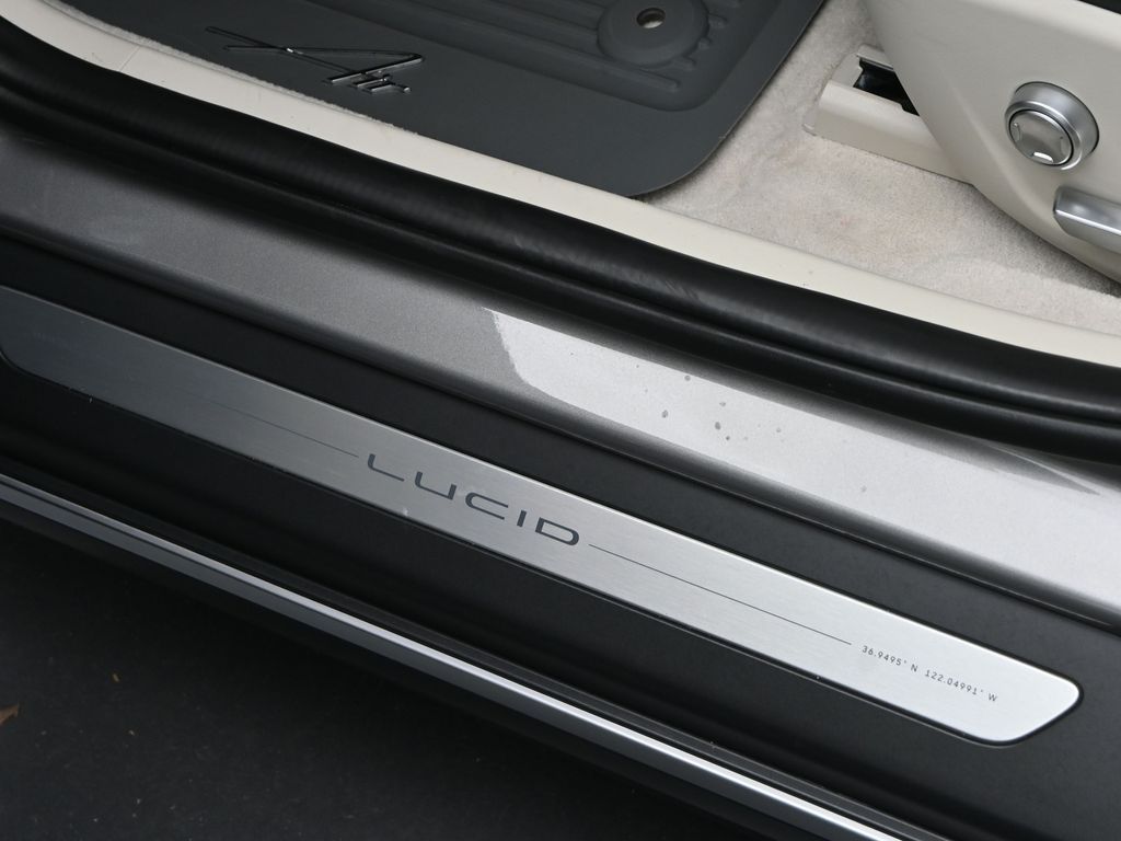 2023 Lucid Air Touring