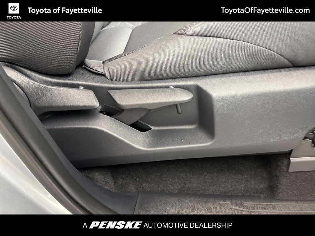 Thumbnail: 2025 Toyota Tacoma - 11