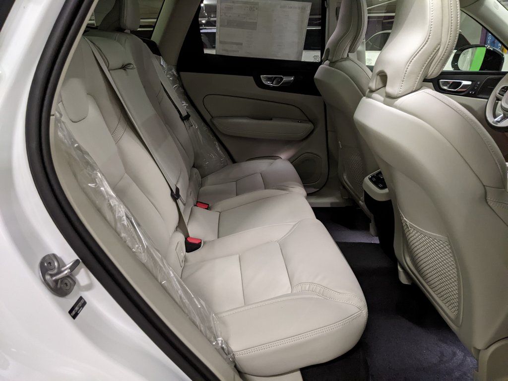 2026 Volvo XC60 Ultra - Photo 26