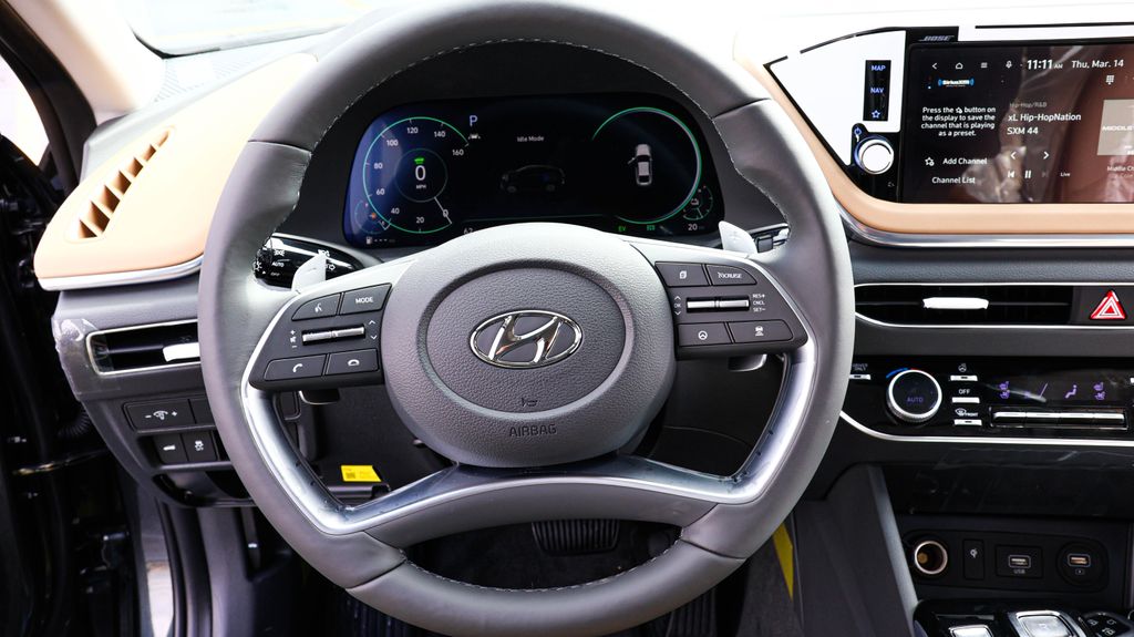 2023 Hyundai Sonata Hybrid Limited 18