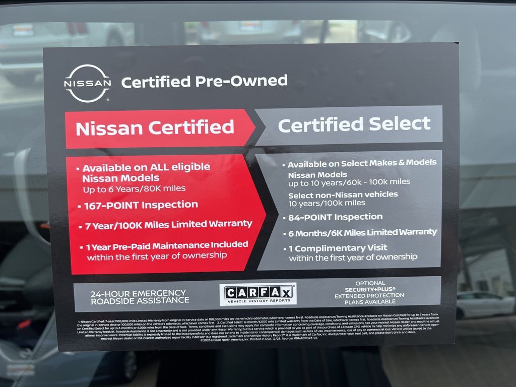 2024 Nissan Kicks SR photo