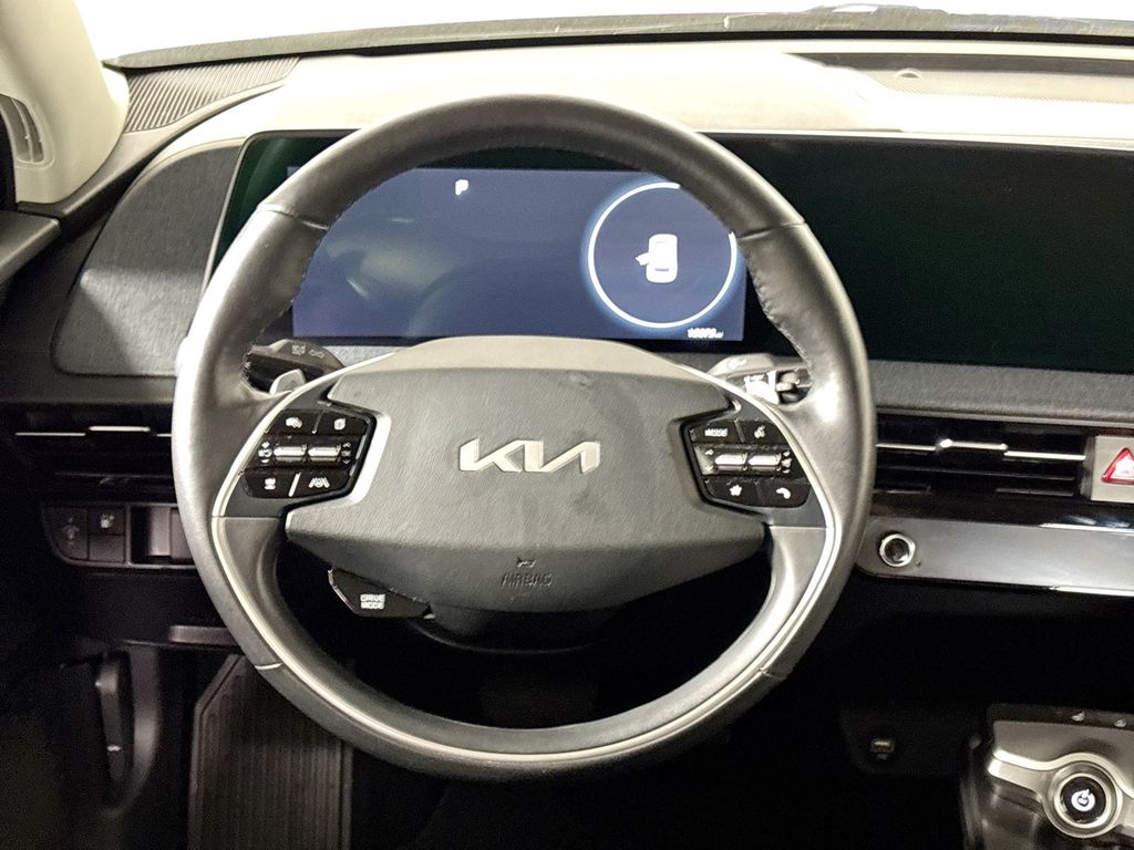 2024 Kia EV6 Light