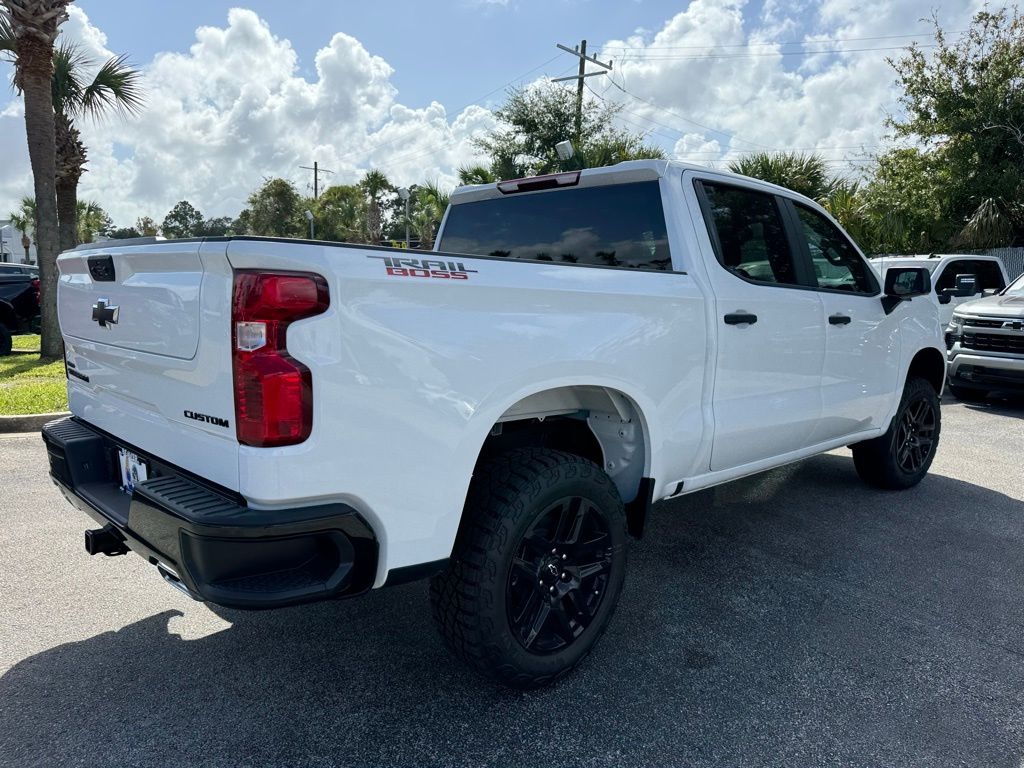 2024 Chevrolet Silverado 1500 Custom Trail Boss 8