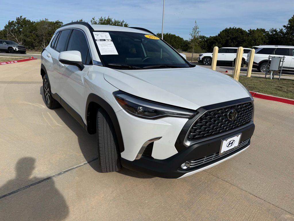 Thumbnail: 2023 Toyota Corolla Cross - 3