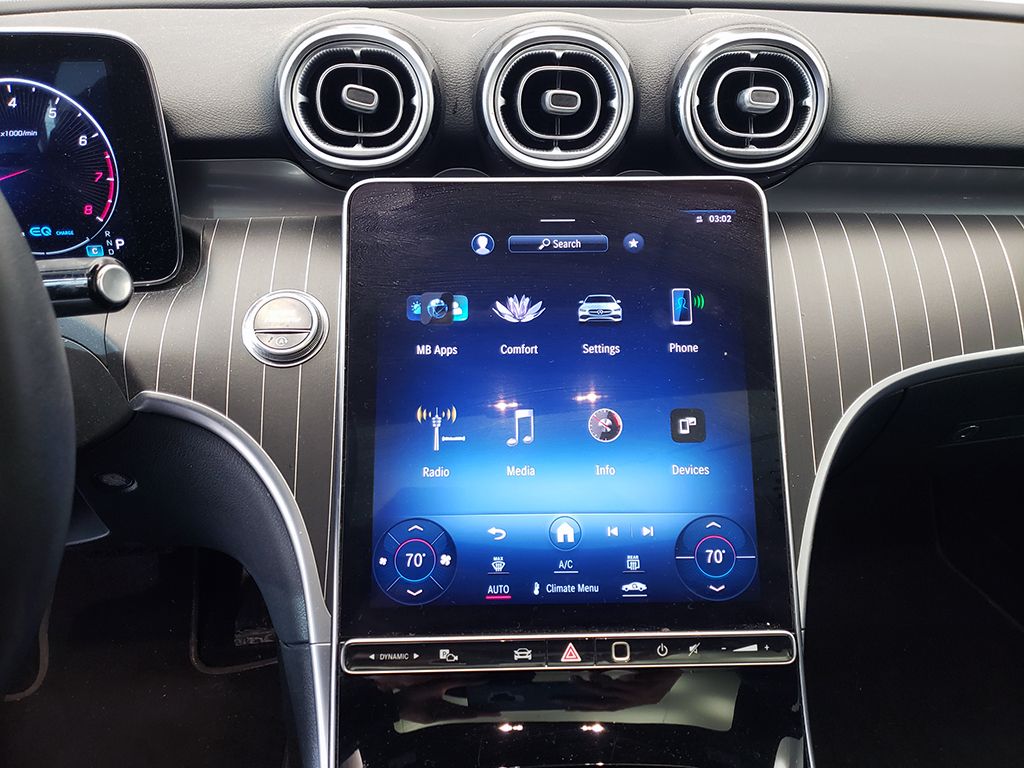 Thumbnail: 2022 Mercedes-Benz C-Class - 15