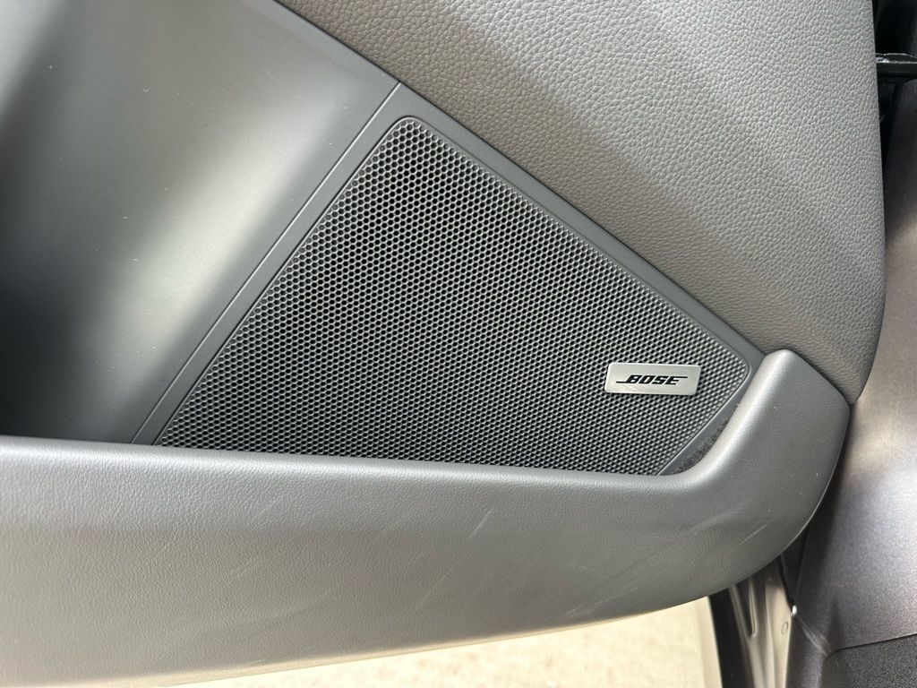 Thumbnail: 2020 Porsche 911 - 23