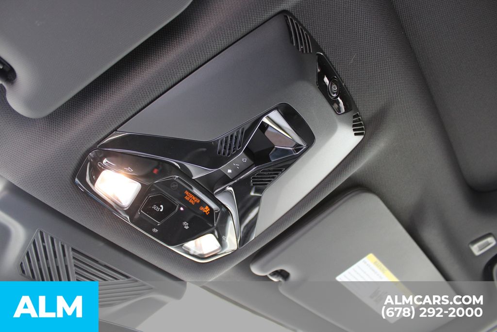 Used 2023 White BMW xDrive28i image 37