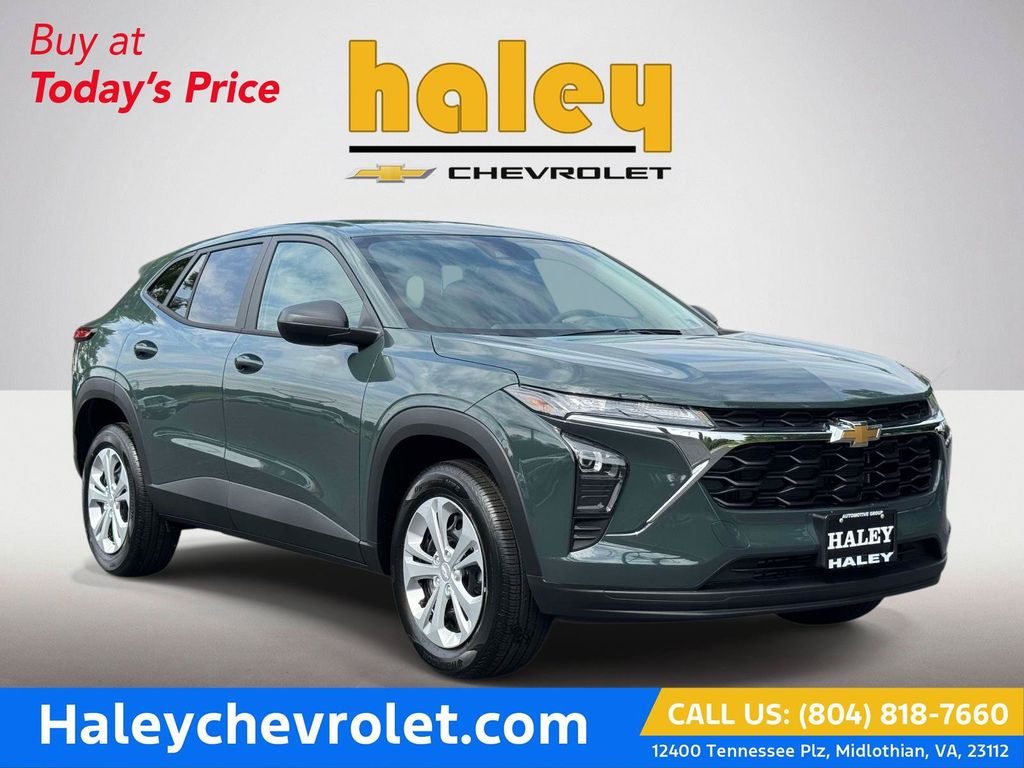 Cypress Gray 2026 Chevrolet Trax SUV / Crossover Front-Wheel Drive 6-Speed Automatic