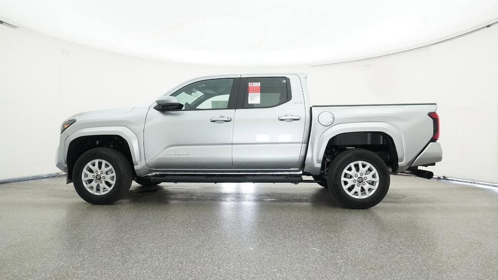 Thumbnail: 2025 Toyota Tacoma - 25