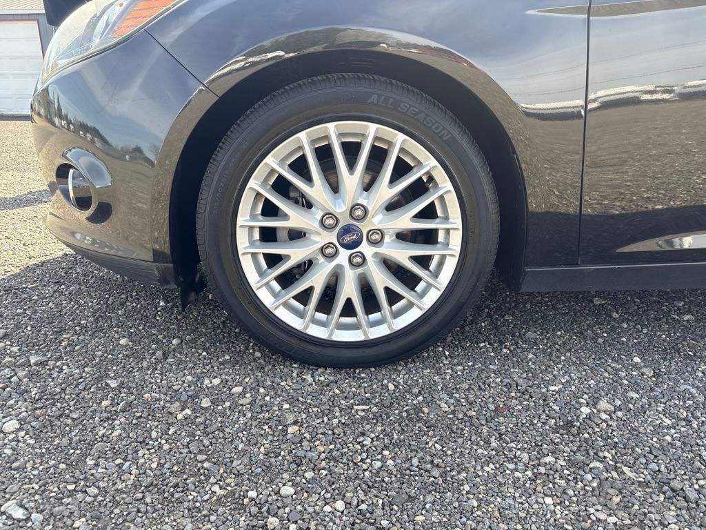 2014 Tuxedo Black Metallic Ford Focus Titanium FWD Hatchback