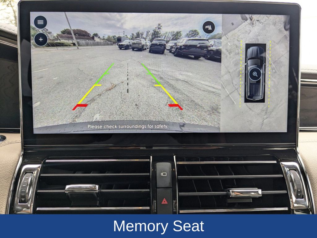 2024 Lincoln Navigator Premiere