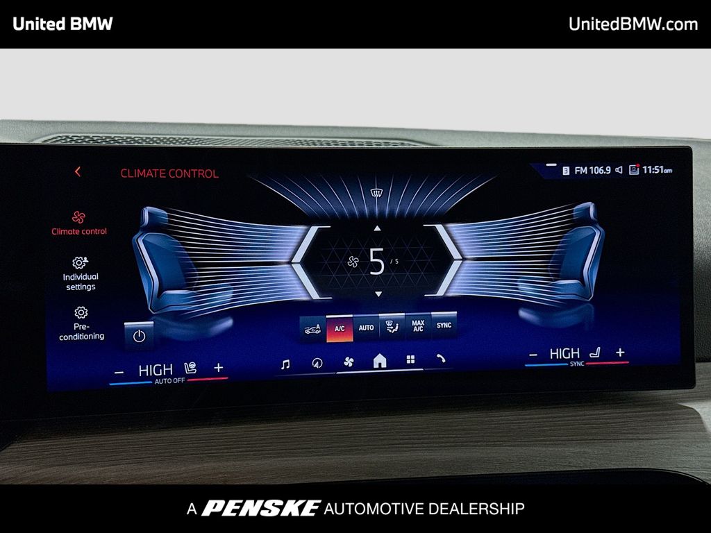 Thumbnail: 2025 BMW i4 - 11