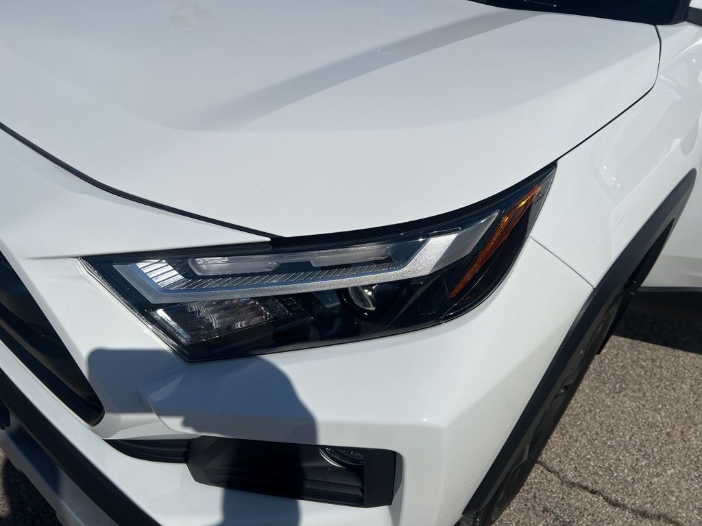 2022 Toyota RAV4 Adventure photo