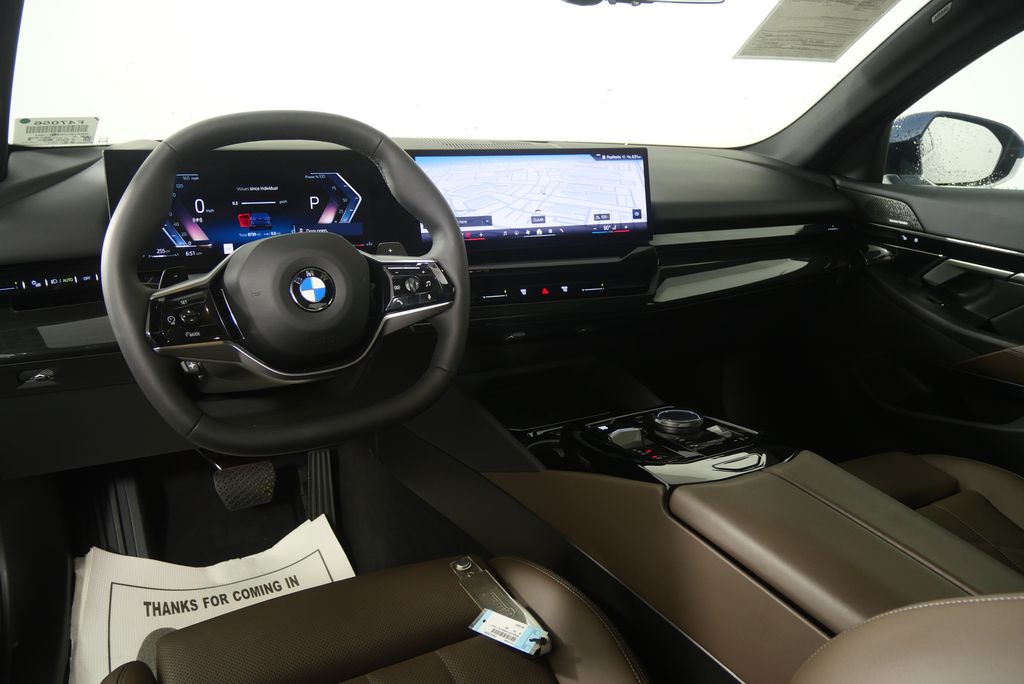 Thumbnail: 2025 BMW 5 Series - 17