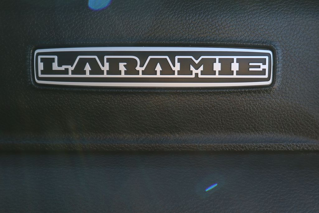 2020 Ram 1500 Laramie 19