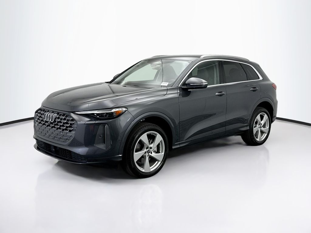 Thumbnail: 2025 Audi Q5 - 1