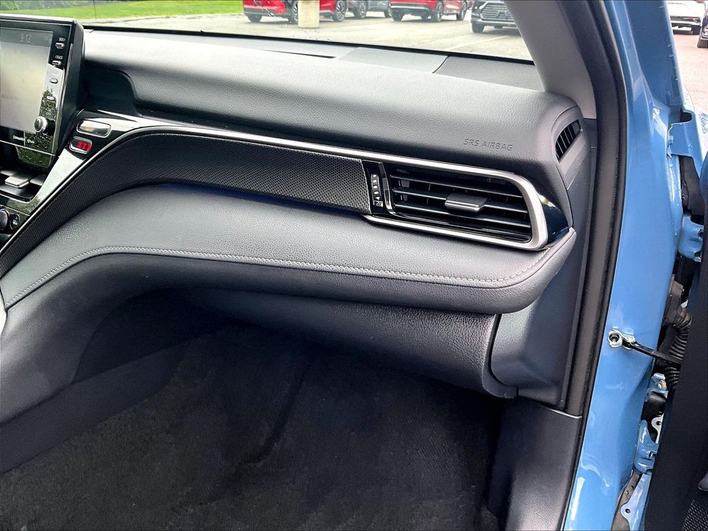 2024 Toyota Camry — photo 13