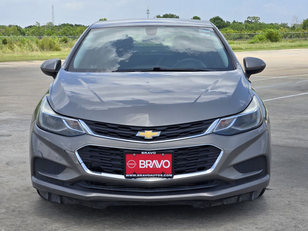 2018 Chevrolet Cruze LT - 1