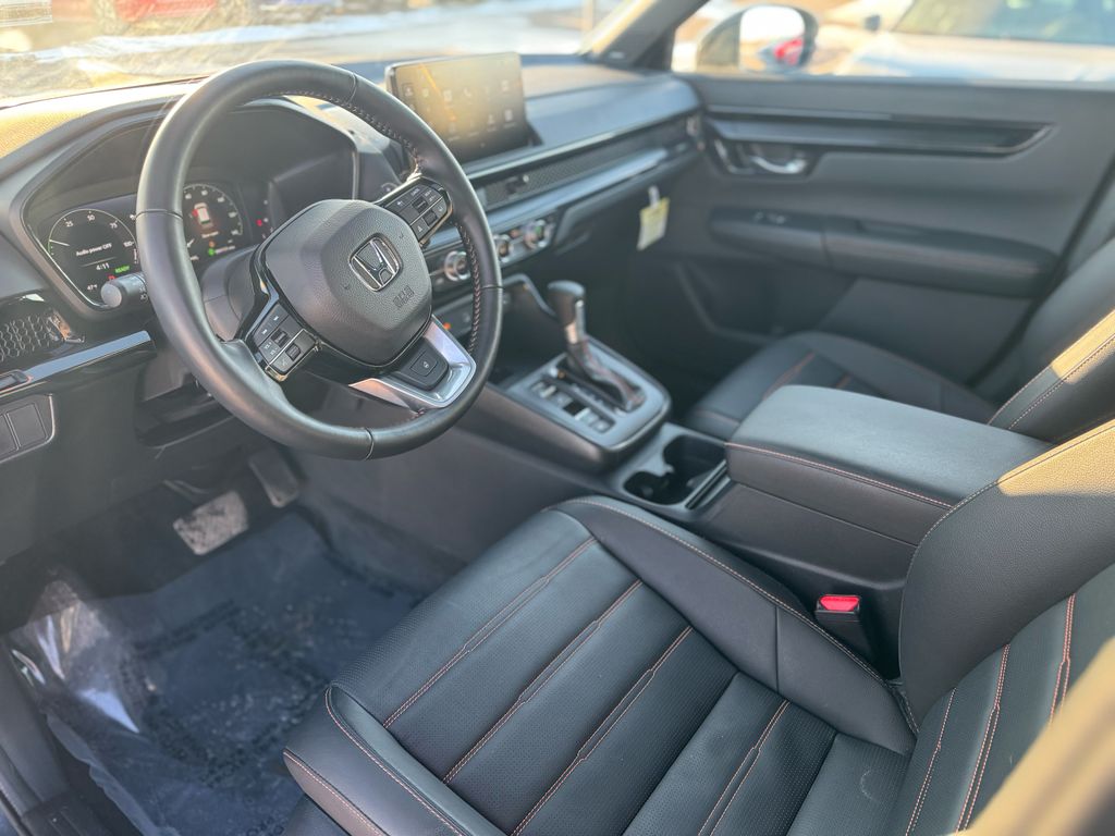 View vehicle photo 7