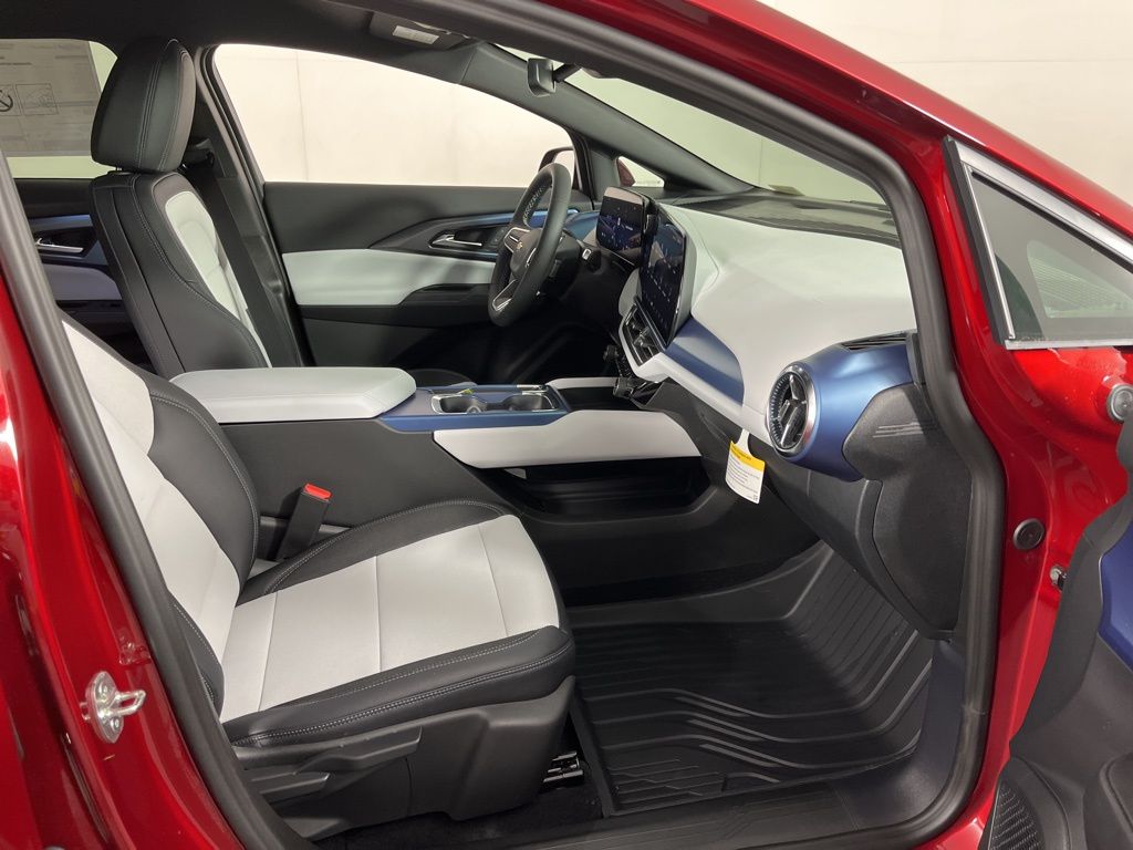 2025 Chevrolet Equinox LT 6
