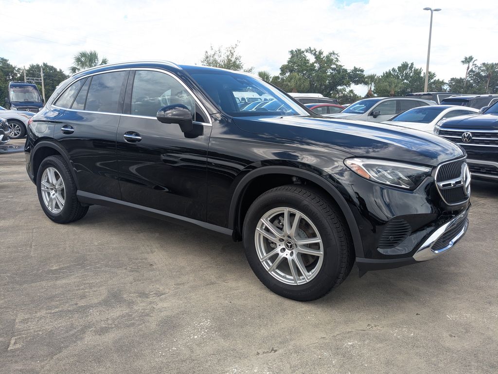 Black 2025 Mercedes-Benz GLC SUV / Crossover All-Wheel Drive 9-Speed Automatic