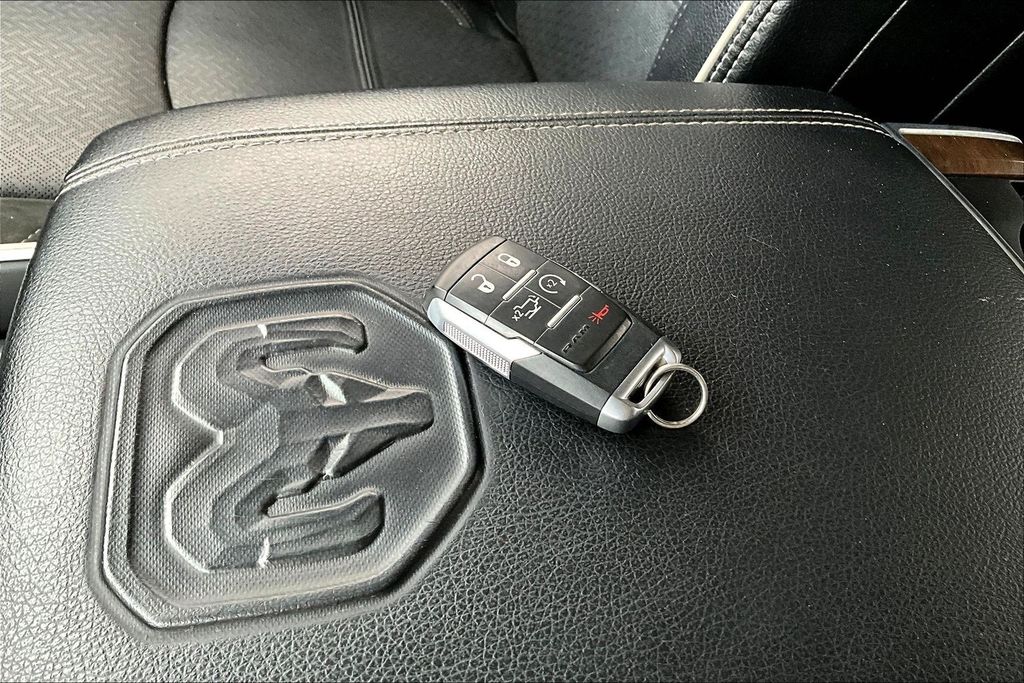 2022 Ram 2500 Laramie - 10