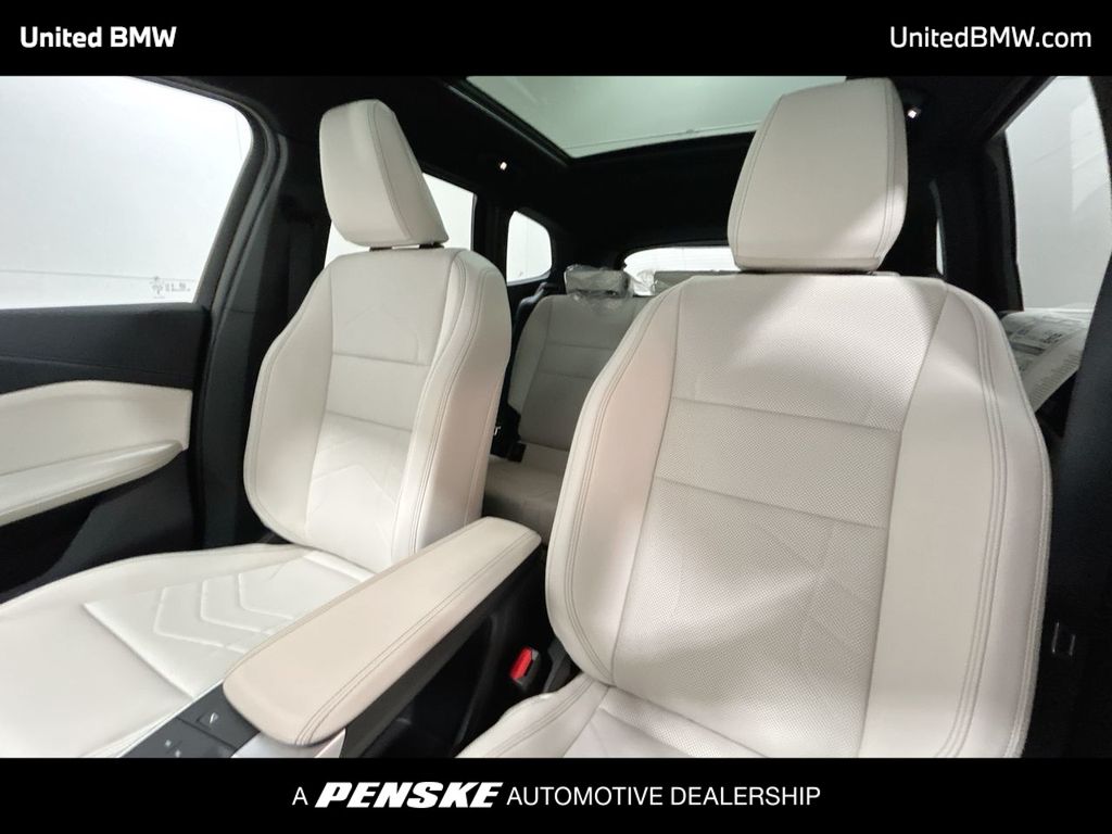 Thumbnail: 2026 BMW X1 - 13