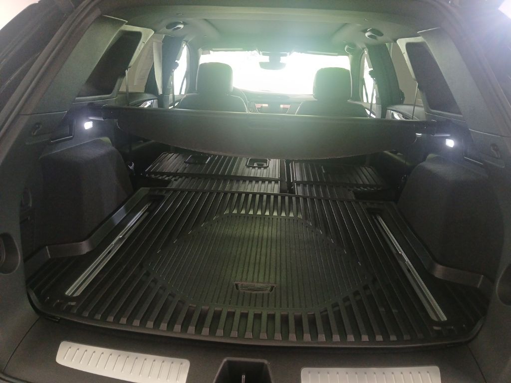 used 2025 Cadillac XT5 car, priced at $49,450