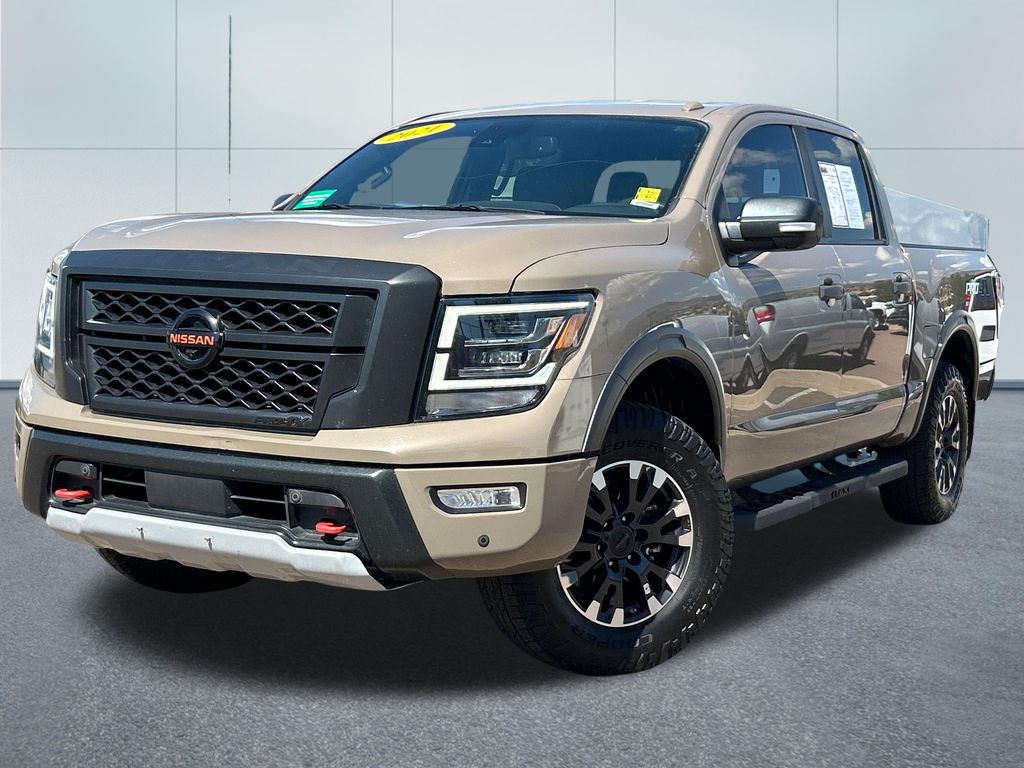 2021 Nissan Titan PRO-4X Crew Cab 4WD