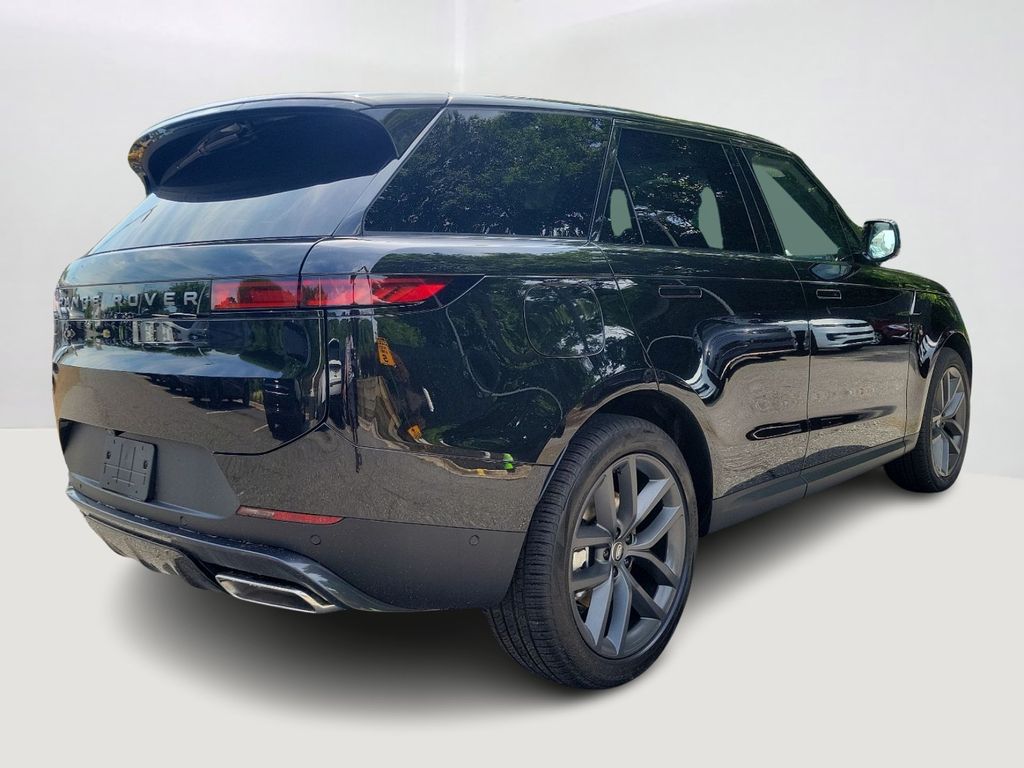 2024 Land Rover Range Rover Sport SE 3