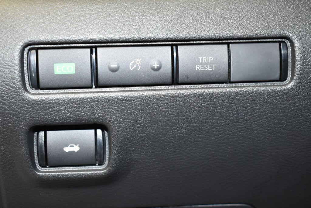 2025 Nissan Sentra SV 15