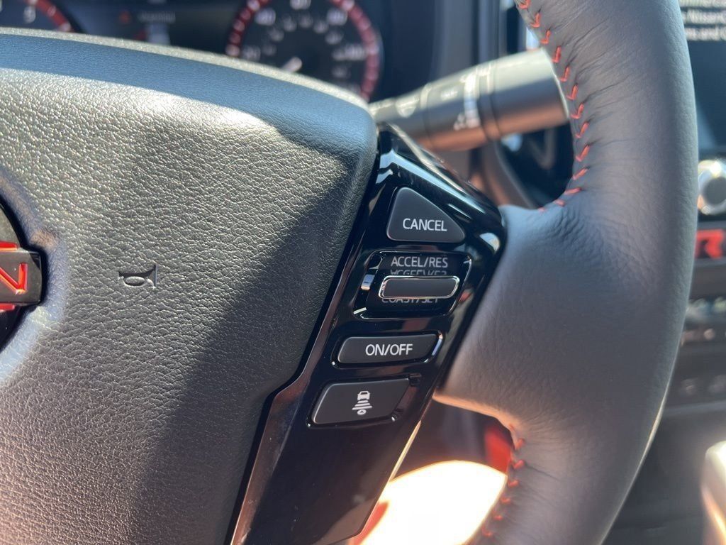 2025 Boulder Gray Pearl Nissan Frontier PRO-4X 4X4 Truck
