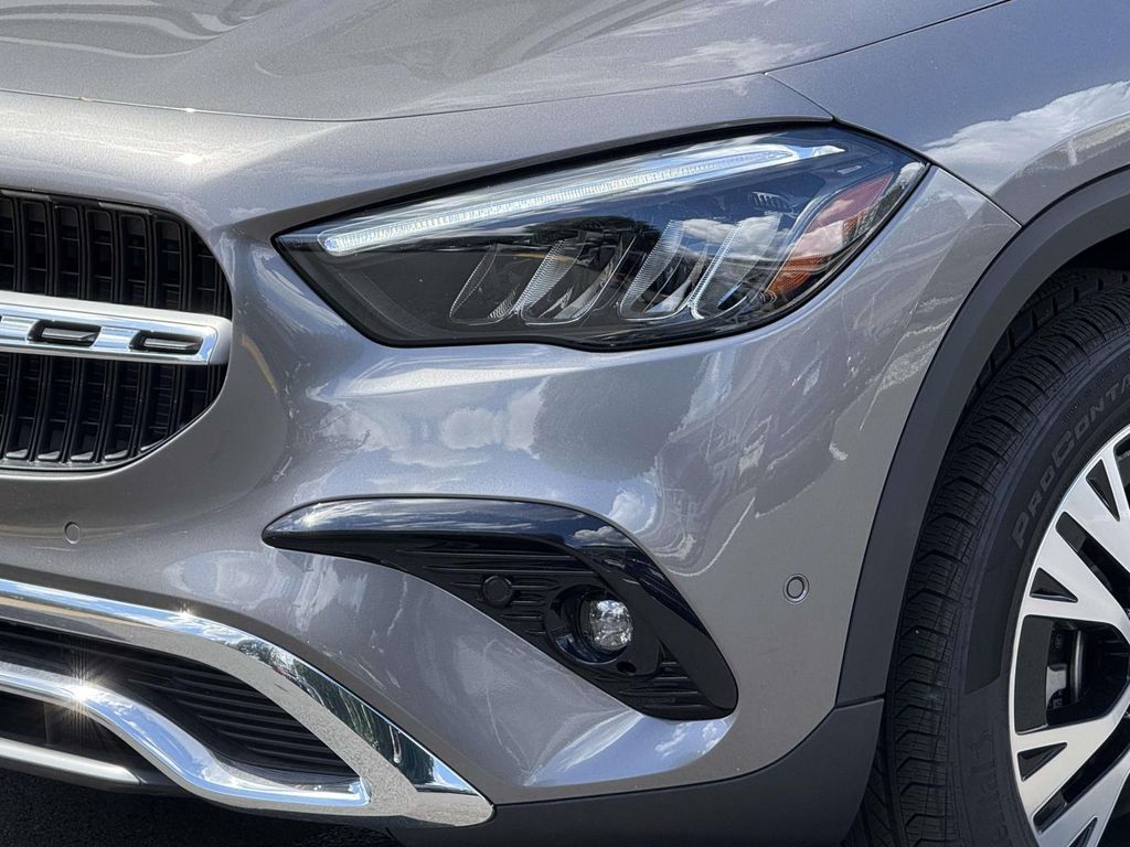 Thumbnail: 2025 Mercedes-Benz GLA - 2