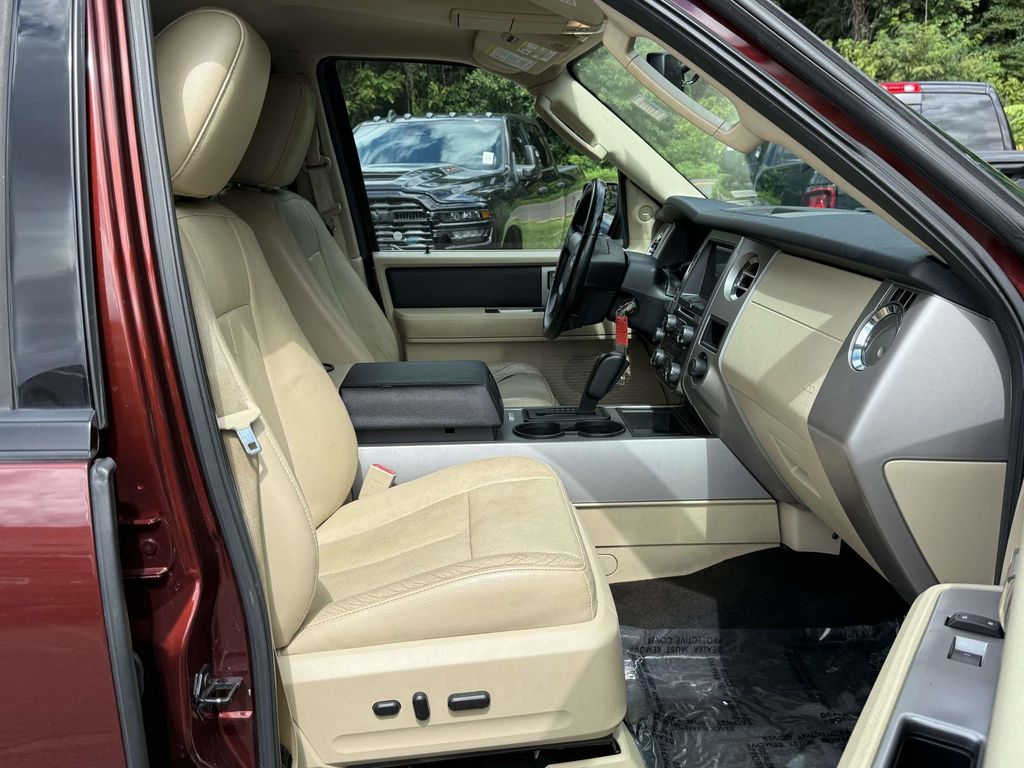Used 2017 Brown Ford XLT image 15