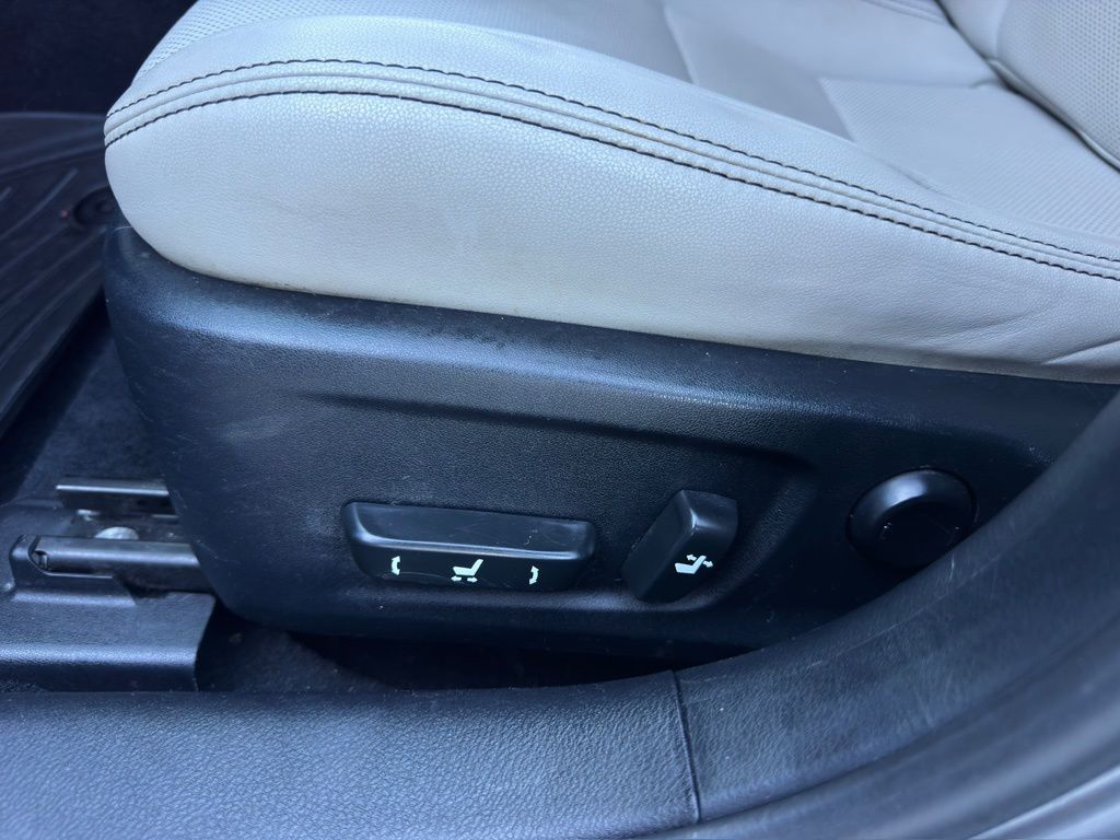 2014 Lexus IS 350 - 10