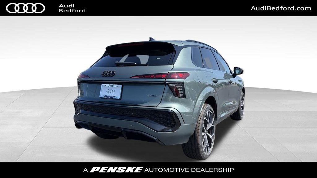 Thumbnail: 2026 Audi Q3 - 4